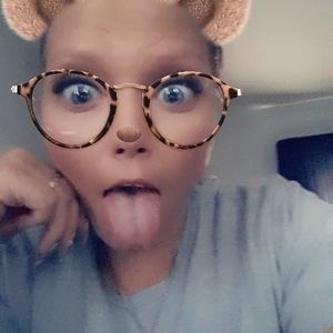 Meet your Posher, Malinda